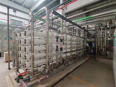 Sistem de filtrare a apei Ro Di pentru lichidul bateriei